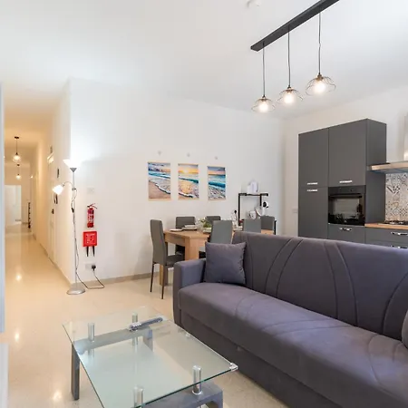 Apartment Charming 3-bed In St Pauls 2-hosted By Sweetstay *