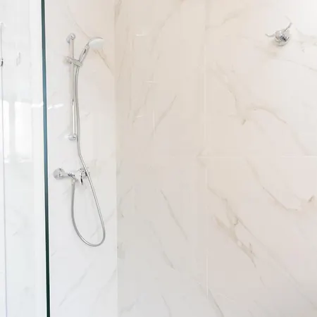 Charming 3-bed In St Pauls 2-hosted By Sweetstay *