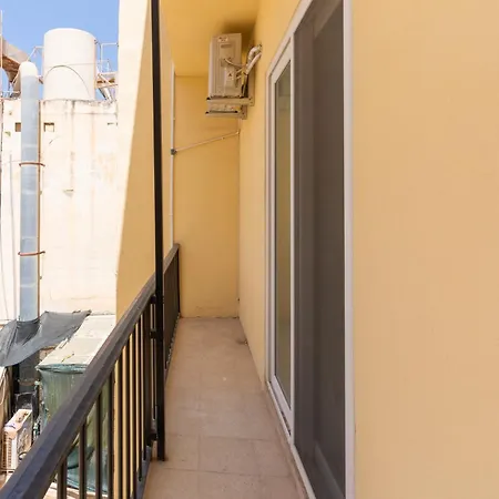Apartment Charming 3-bed In St Pauls 2-hosted By Sweetstay St. Paul's Bay