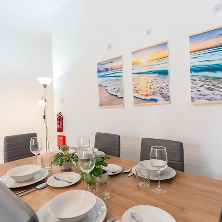 Charming 3-bed In St Pauls 2-hosted By Sweetstay *