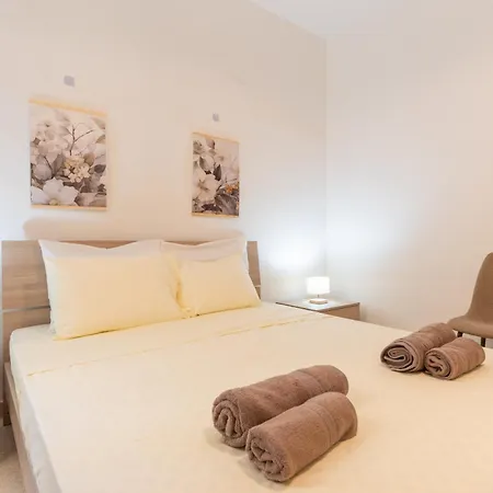 Charming 3-bed In St Pauls 2-hosted By Sweetstay *